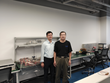 蘇州大學(xué)楊勇教授考察上海專新電子